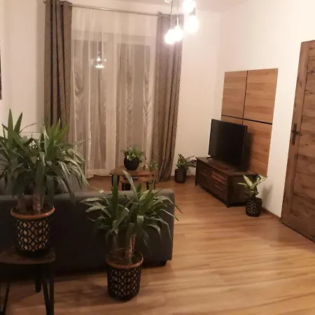 Apartamento Apartament Pan Tadeusz Zabłockiego Bażantów *